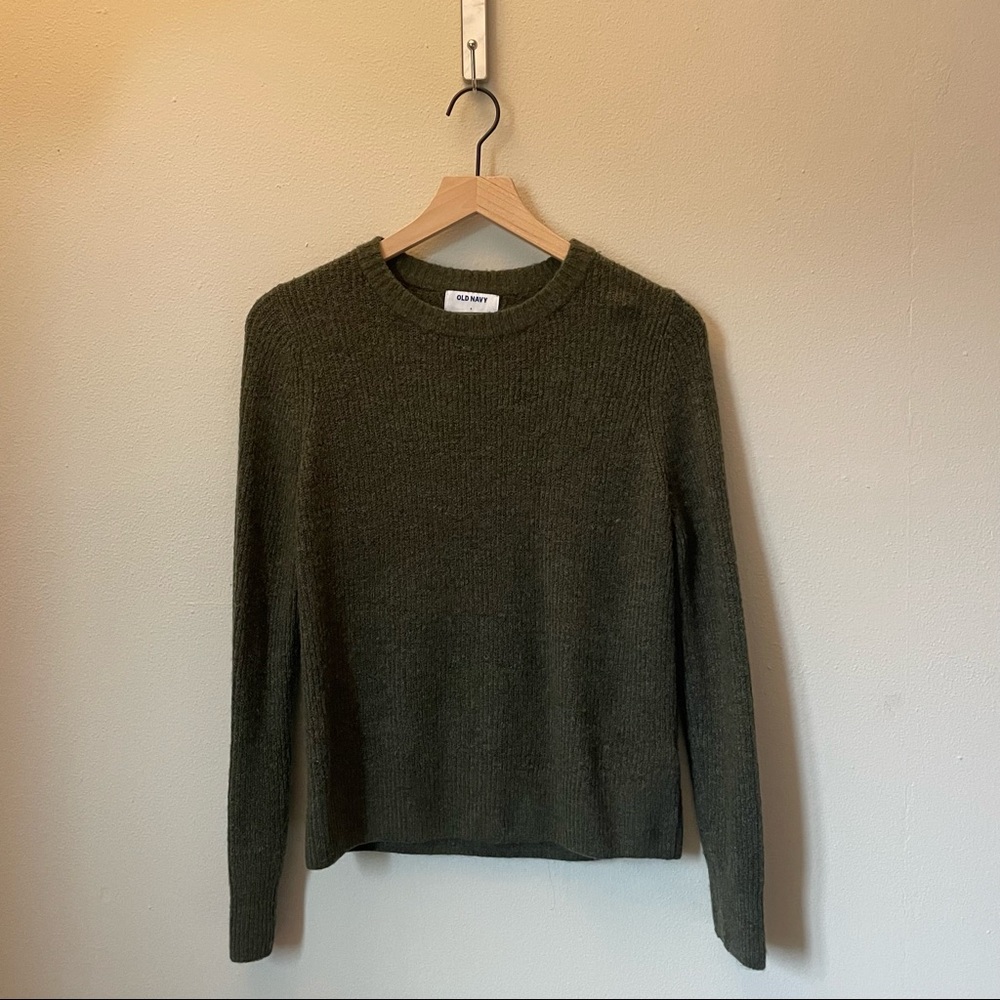 Old Navy Sweater